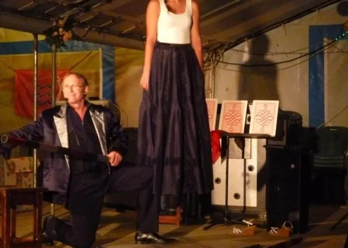 Kemp Sur Pilotis Avec Terrasse Pour 4 Personnes - Api-1-52-496 Moncrabeau