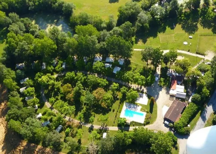 Sur Pilotis Avec Terrasse Pour 4 Personnes - Api-1-52-496